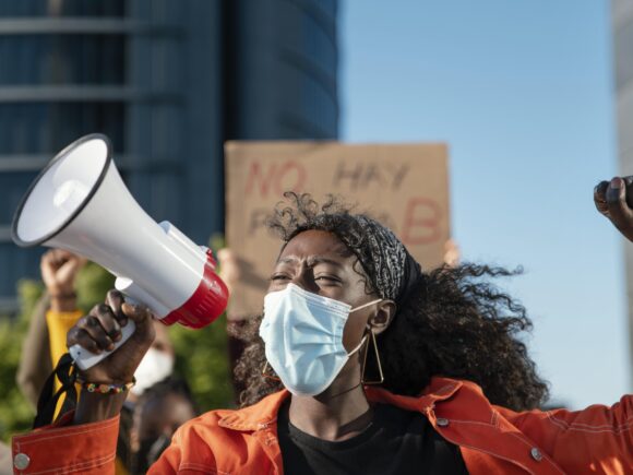 𝟏𝟎 𝐃𝐄́𝐂𝐄𝐌𝐁𝐑𝐄, 𝐉𝐎𝐔𝐑𝐍𝐄́𝐄 𝐈𝐍𝐓𝐄𝐑𝐍𝐀𝐓𝐈𝐎𝐍𝐀𝐋𝐄 𝐃𝐄𝐒 𝐃𝐑𝐎𝐈𝐓𝐒 𝐃𝐄 𝐋’𝐇𝐎𝐌𝐌𝐄